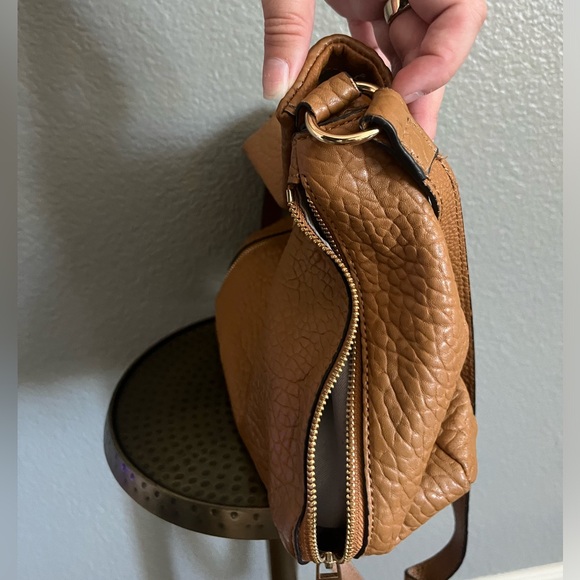 Vince Camuto - textured brown crossbody purse. - Picture 2 of 8